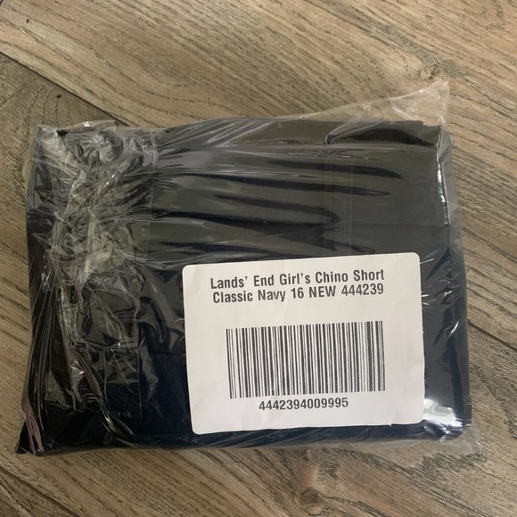 NWT LANDS' END GIRL'S PLAIN FRONT STAIN RESISTANT CHINO SHORTS CLASSIC NAVY - Picture 12 of 14